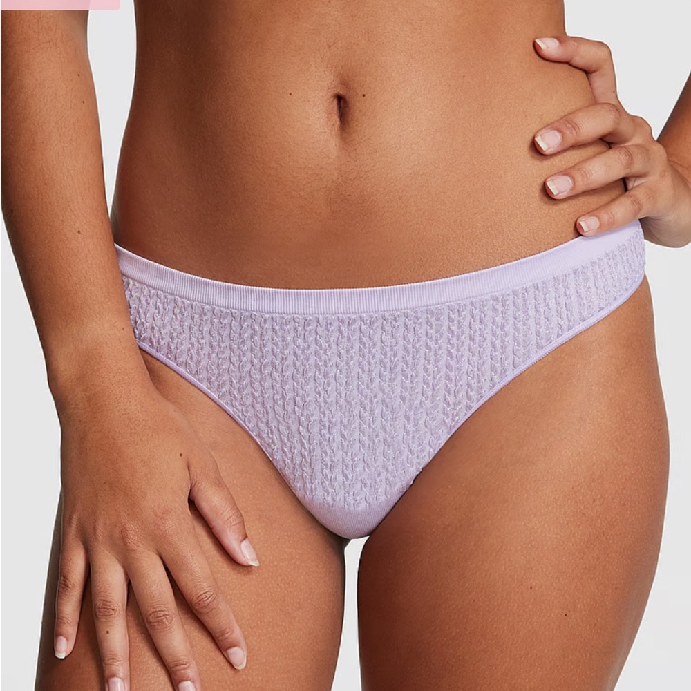 🪻VS PINK Seamless Panty